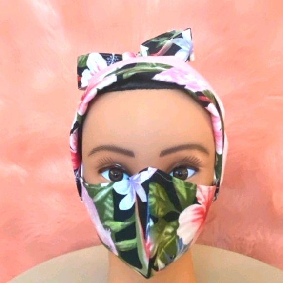 Reversible Scrub Cap and Mask - Picture 1 of 4